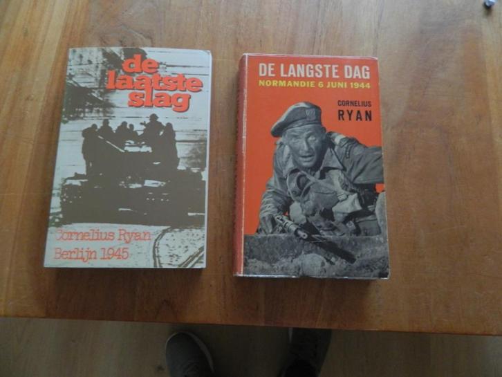 2x Cornelius Ryan ( nette staat ) los 2,50 of samen 4,-, Boeken, Oorlog en Militair, Zo goed als nieuw, Overige onderwerpen, Tweede Wereldoorlog