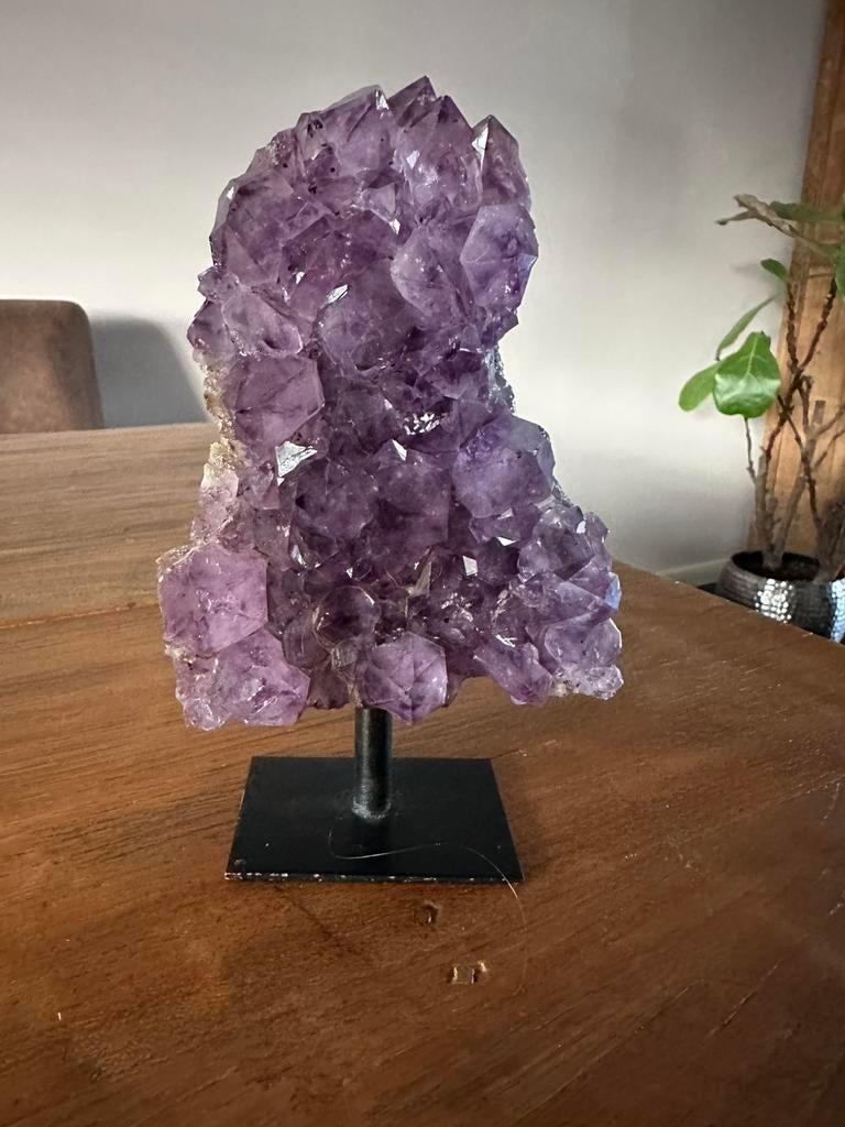 Amethist op poot, Ophalen of Verzenden