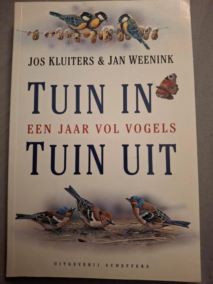 Tuin in Tuin uit - Een jaar vol vogels, Boeken, Natuur, Zo goed als nieuw, Vogels, Ophalen