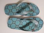 Ugg. Slippers. Teenslippers. Blauw. Origineel ! Maat 35., Slippers, UGG, Blauw, Ophalen of Verzenden
