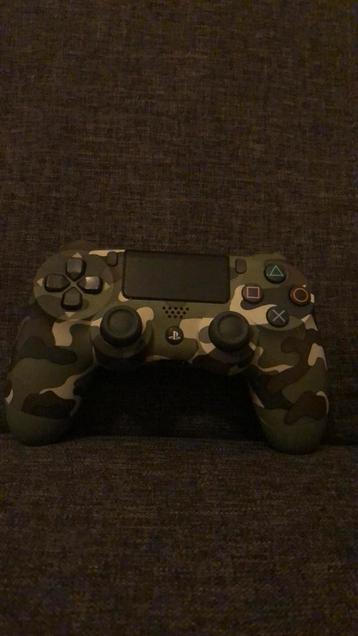 Ps 4 controler beschikbaar voor biedingen