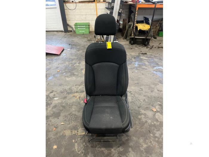 Stoel links van een Subaru Forester, Auto-onderdelen, Interieur en Bekleding, Subaru, Gebruikt, 3 maanden garantie, Ophalen of Verzenden