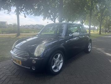 MINI Mini 1.6 Cooper Pepper (bj 2004) beschikbaar voor biedingen