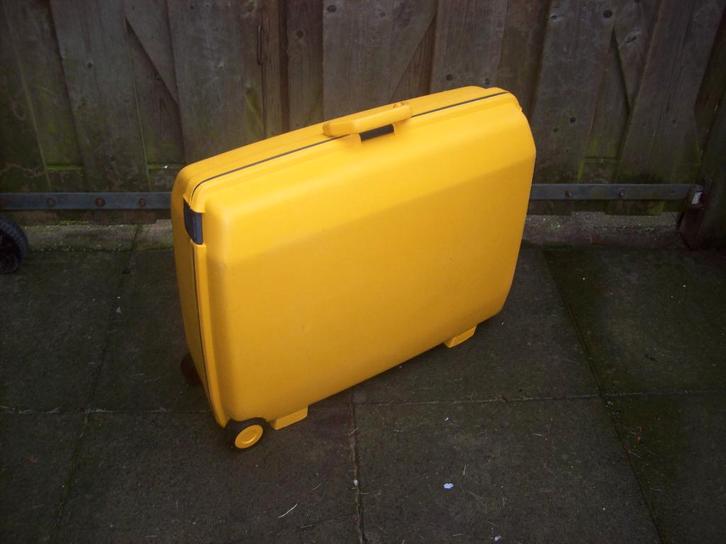 Samsonite koffer met code, Sieraden, Tassen en Uiterlijk, Koffers, Gebruikt, Hard kunststof, 70 cm of meer, Ophalen of Verzenden