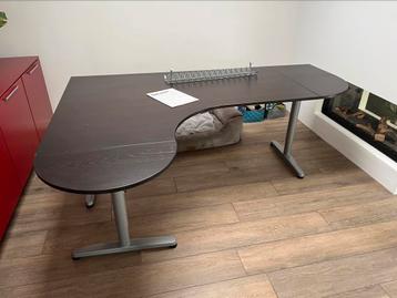 Ikea hoekbureau Galant wenge, instelbare hoogte