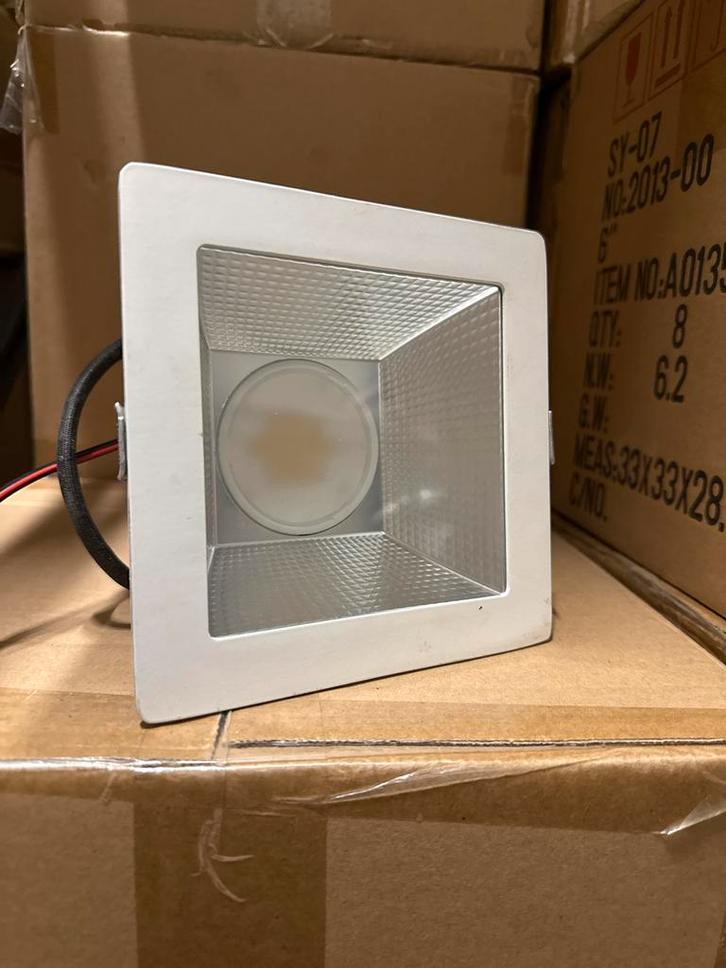 Philips LED Plafondlampen - 8 stuks per doos, Huis en Inrichting, Lampen | Plafondlampen, Nieuw, Metaal, Ophalen of Verzenden