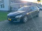 Volvo V60 2.4 D6 AWD Plug-In Hybrid Summum AUTOMAAT|ADAPTIEF, Automaat, Zwart, Zwart, Vierwielaandrijving