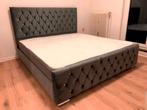 Elegante Bedframe met Knopen – Beschikbaar in Meerdere Maten, Verzenden, Wit, Dekbedovertrek, Nieuw