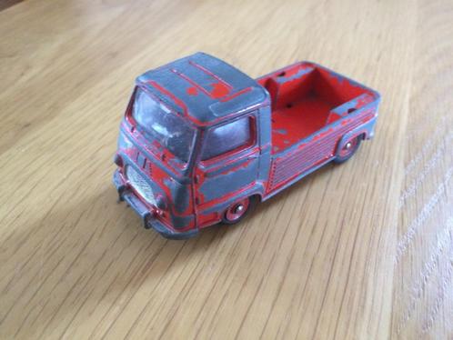 RUILEN: oude Renault Estafette miniatuur van Dinky Toys, Hobby en Vrije tijd, Modelauto's | 1:43, Gebruikt, Auto, Dinky Toys, Ophalen of Verzenden