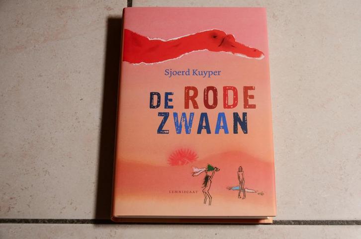 De rode zwaan / Sjoerd Kuyper NIEUW, Boeken, Kinderboeken | Jeugd | 10 tot 12 jaar, Nieuw, Fictie, Ophalen of Verzenden