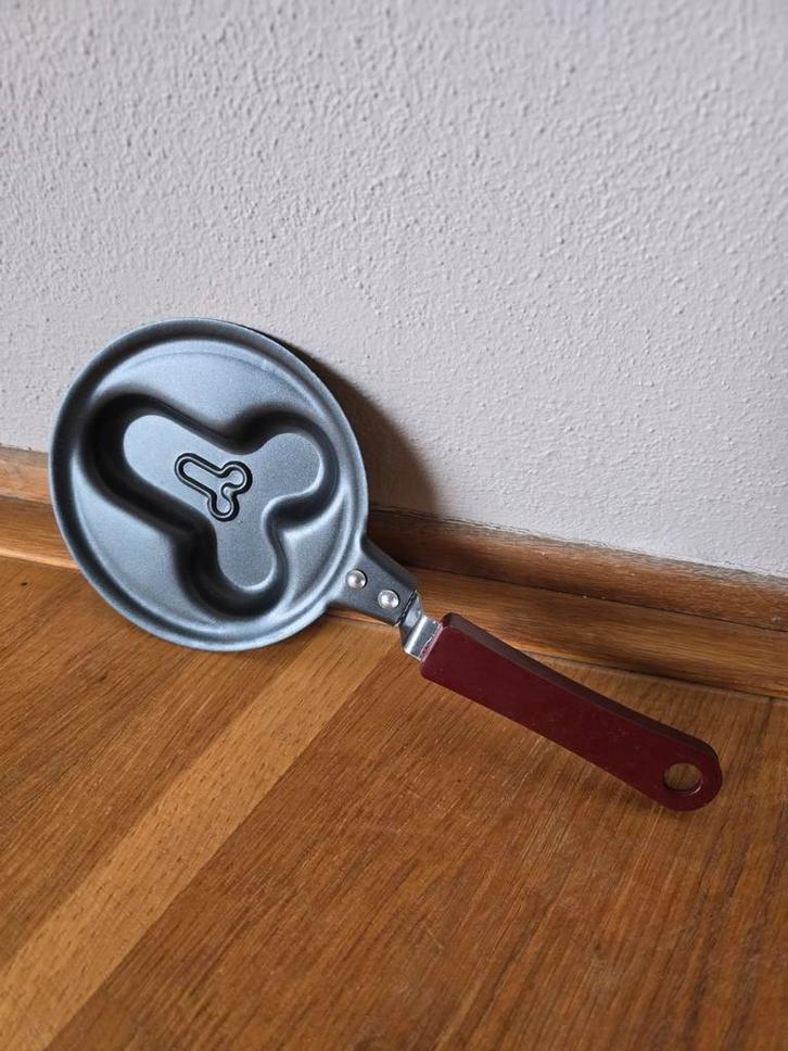 Grappige pan - p... vorm NIEUW, Huis en Inrichting, Keuken | Keukenbenodigdheden, Nieuw, Ophalen of Verzenden