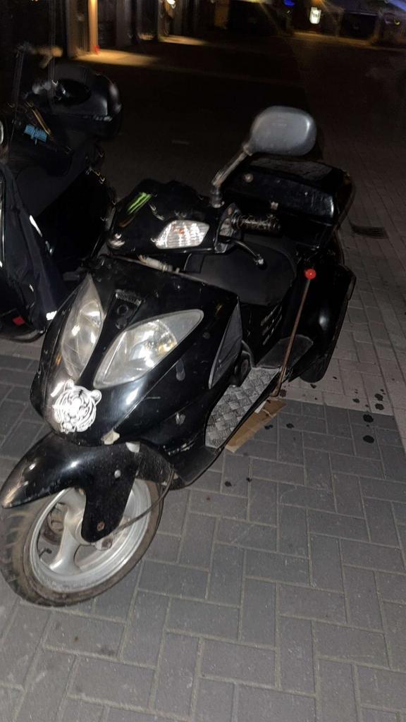 3wieler zonder rijbewijs, Fietsen en Brommers, Brommeronderdelen | Scooters, Zo goed als nieuw, Ophalen of Verzenden
