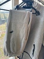 Nike Tech Pack, Kleding | Heren, Sportkleding, Maat 48/50 (M), Ophalen of Verzenden, Zo goed als nieuw, Grijs