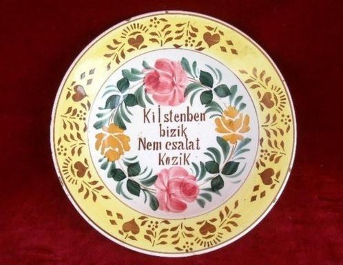 Hollohaza wandbord met opschrift (58), Antiek en Kunst, Antiek | Wandborden en Tegels, Ophalen