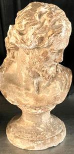 Kleine uit steen gehouwen buste, Ophalen of Verzenden