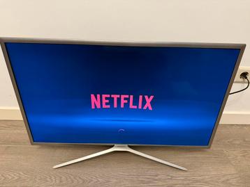 Samsung 5 series smart FHD TV 32” UE32K5600 beschikbaar voor biedingen