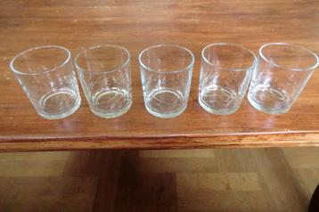 5 glazen / whisky glazen beschikbaar voor biedingen