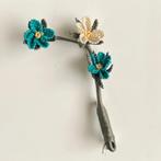 Handgemaakte Blauw-Witte Bloemen Broche – Naaldkant Sieraad, Ophalen of Verzenden, Nieuw