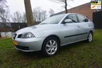 Seat Cordoba 1.4-16V Sensation*airco*cruise*navi*weinig km's, Auto's, Seat, Voorwielaandrijving, Gebruikt, Origineel Nederlands