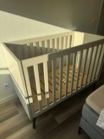 Sterre Babykamer Oatmeal / Zwart | Bed 70 x 140 + Commode, Ophalen, Zo goed als nieuw, Jongetje of Meisje