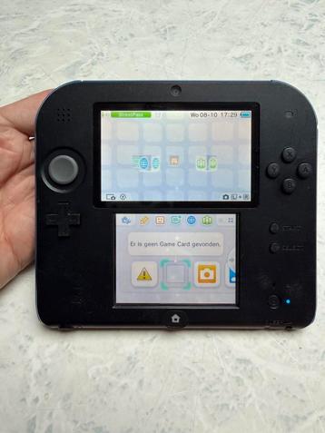Nintendo 2DS zwart blauw beschikbaar voor biedingen