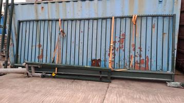 Heras Delta schuifhek doorgang 3m, 2m hoog totaal 5,30m beschikbaar voor biedingen