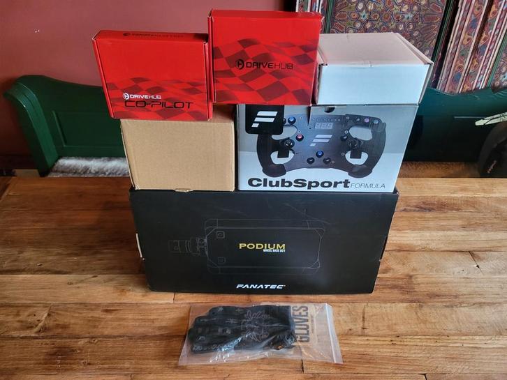 Fanatec DD1 + Drivehub (PS5 Compatible) + F1 / GT3 stuur, Computers en Software, Joysticks, Zo goed als nieuw, Ophalen of Verzenden