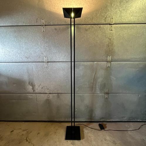 Jaren 80 Post modern halogeen vloerlamp Dijkstra lampen, Huis en Inrichting, Lampen | Vloerlampen, Gebruikt, 150 tot 200 cm, Kunststof