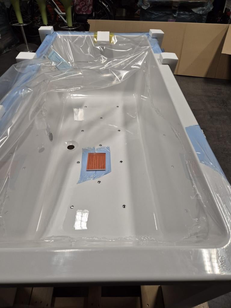 OPRUIMING RIHO Lusso bad, Ophalen of Verzenden, Nieuw