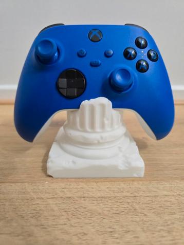 Unieke Xbox/PS5 controller houder beschikbaar voor biedingen