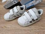 Witte sneakers van Adidas maat 22, Adidas, Gebruikt, Schoenen, Ophalen of Verzenden