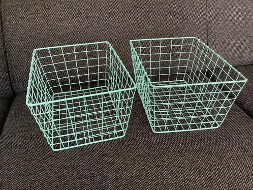2 draadmandjes draadmanden draad manden mandjes turquoise, Huis en Inrichting, Woonaccessoires | Schalen en Manden, Rechthoekig