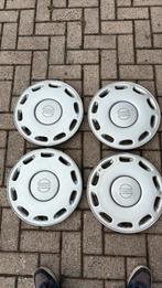 Orginale Volvo wieldoppen 14 inch, Ophalen, Gebruikt