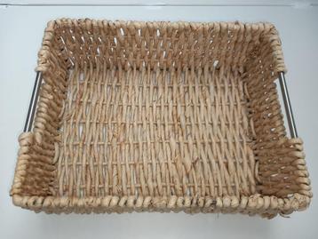 Rieten mand - Wicker basket beschikbaar voor biedingen