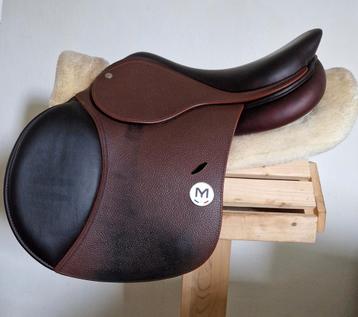 Meyer springzadel 16.5 inch beschikbaar voor biedingen