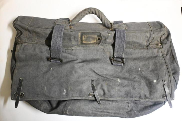 grote italiaanse kit bag piloot tas ketting sluiting italië, Verzamelen, Militaria | Algemeen, Luchtmacht, Overige typen, Overige gebieden
