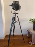 Industriële staande filmlamp, Huis en Inrichting, Lampen | Vloerlampen, Ophalen, Zo goed als nieuw, Metaal, 100 tot 150 cm