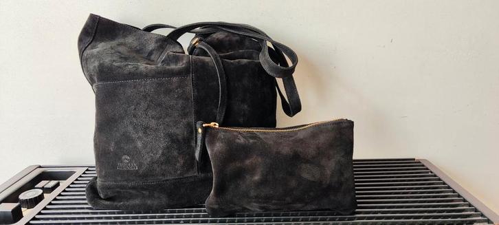 Fred de la Bretoniere zwart suède uniseks shopper, incl etui, Sieraden, Tassen en Uiterlijk, Tassen | Damestassen, Zo goed als nieuw