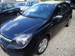 Opel Astra 1.8 Edition II airco cruise control 16 inch sport, Gebruikt, 1796 cc, Zwart, Origineel Nederlands