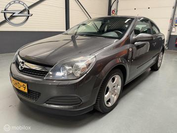 Opel Astra GTC 1.6 115PK Business Airco|PDC|NL-Auto! beschikbaar voor biedingen