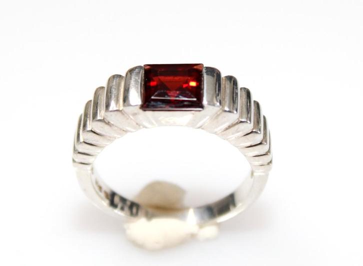 Schitterende Sterling Zilver & Granaat Ring, Sieraden, Tassen en Uiterlijk, Antieke sieraden, Ring, Zilver, Met edelsteen, Ophalen of Verzenden
