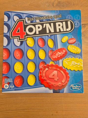 4 op 'n Rij - Hasbro - Zo goed als nieuw! beschikbaar voor biedingen