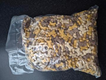 Honden biscuit kluifjes  beschikbaar voor biedingen