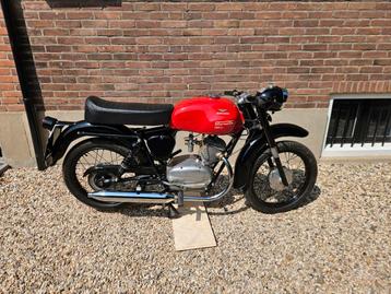 Moto Guzzi Stornello 125cc  4 takt  beschikbaar voor biedingen