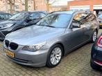 BMW 5-Serie 2.0 I 520 Touring 120KW AUT 2009 Grijs, Automaat, Achterwielaandrijving, 1995 cc, 4 cilinders
