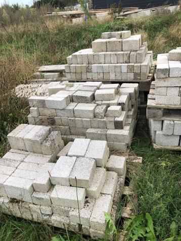 MBI stenen 21x14x8 en 21x10x8 GRATIS beschikbaar voor biedingen