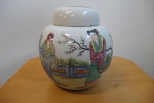 Antiek Chinees porseleinen gemberpot met mooie voorstelling., Antiek en Kunst, Kunst | Niet-Westerse kunst, Ophalen of Verzenden
