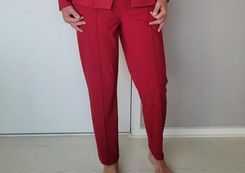 Studio Anneloes broek XXL Dikke travelstof Wijnrood, Kleding | Dames, Broeken en Pantalons, Zo goed als nieuw, Maat 46/48 (XL) of groter