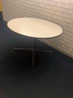 Vintage Tafel met Kruisvoet - wilhkahn, Ophalen
