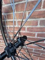 Quasar red wielen carbon - new, Fietsen en Brommers, Fietsen | Racefietsen, Ophalen of Verzenden, Carbon, Meer dan 20 versnellingen
